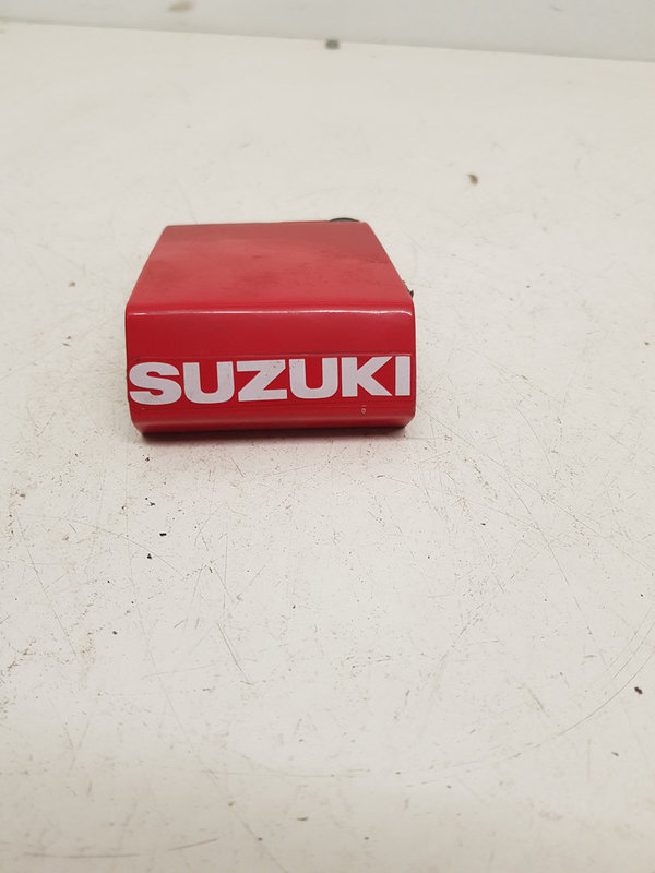 Suzuki GS 500 E 89/01 Zijkuip  Sluiter Achter